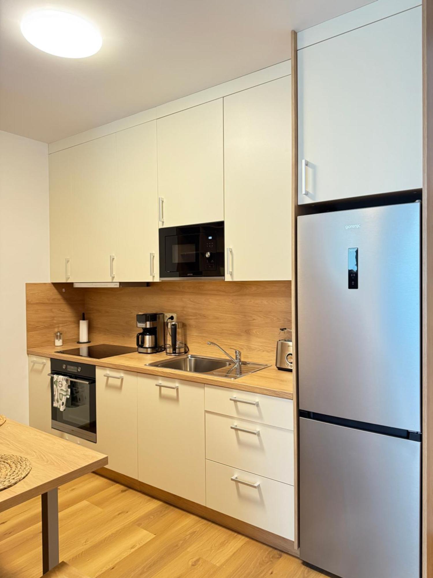 Riverside Apartment Praha Exterior foto