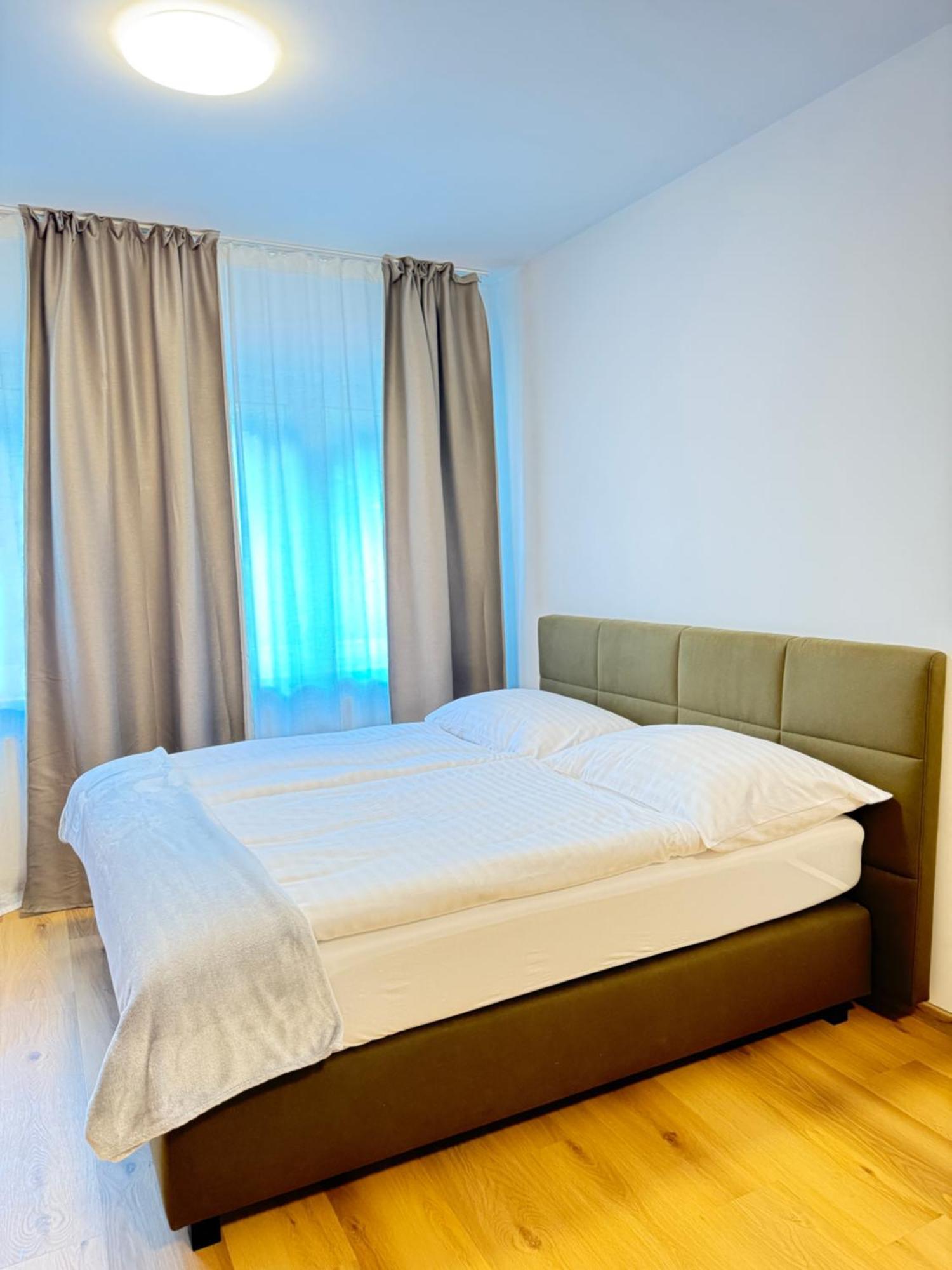 Riverside Apartment Praha Exterior foto